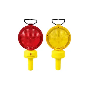 Factory Direct Cheap D Cells Powered Flashing Barricade Warning Road Safety LED Traffic Cone Light