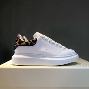 Chaussures Chunky de Luxe Tendance 2025 Légères et Amorties pour l'Automne et le Printemps – Nouvelle Collection de Marque Célèbre et de Designer (Aucun avis pour le moment) - Product Image 2