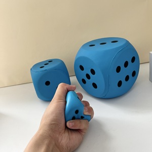 Grand dés souple en PU à coins arrondis, coloré à pois, jouet compressible, accessoire pédagogique pour jeux de société, jouet anti-stress à presser - Product Image 5