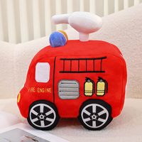 Jouet en peluche pour animaux de compagnie en forme de camion de pompiers, adorable camion de pompiers rouge en dessin animé, peluche interactive et résistante pour chiens