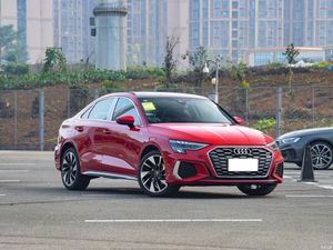 <span class=keywords><strong>2024</strong></span> para <span class=keywords><strong>Audi</strong></span> coche nuevo Sedán <span class=keywords><strong>Audi</strong></span> A3 1,4 T 4 puertas 5 asientos coche de gasolina de alta calidad A3 A4 <span class=keywords><strong>A5</strong></span> Q7 Q5 directo de fábrica al por mayor - Product Image 2