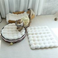Tapis rond pour animaux de compagnie en fausse fourrure de lapin ondulée, doux, moelleux et chaud, antidérapant, lavable, pour petits chiens et chats