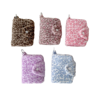 Porte-monnaie en peluche à imprimé léopard rose, joli sac de rangement pour cartes bancaires à double pliage, sac à cartes portable, mini sac