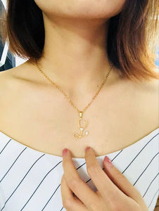 Pendentif en forme de cœur pour fille, bijoux créatifs, en acier titane, strass, coquille, Stethoscope, pendentif, vente en gros, 1 pièce - Product Image 5