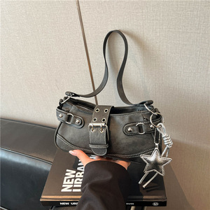Bolso de Mano Tipo Satchel de PU para Mujer, Cierre con Broche, Adorno de Estrella, Correa de Hombro, Patrón Saffiano, Capacidad de 1L, Estilo Moto, para Uso Diario - Product Image 1