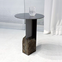 Table d'appoint ronde moderne avec colonne en métal noir et base en travertin naturel, table d'appoint pour salon, chambre à coucher, table basse pour canapé