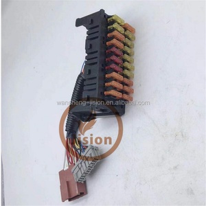 กล่องฟิวส์รถขุด JISION SK100-6 SK200-6 SK120-6 รุ่น YW73E00001F1 ผลิตในประเทศจีน - Product Image 5
