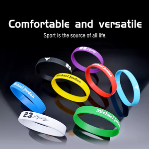 Hochwertige Basketball-Armbänder aus Silikon mit Individuellem Logo für Mannschaftssport, Event-Geschenke und als Werbeartikel aus Gummi - Product Image 2