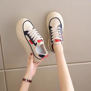 Zapatillas casuales de mujer con punta redonda y cordones, estilo 'Feet Small Explosions', para otoño 2024, versátiles, para estudiantes - Product Image 2