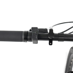 Bicicleta de Montaña Eléctrica Cyctrac Em10 de Carbono, Motor Central M600 de 500w, Suspensión Completa, 12 Velocidades, Batería de 720wh y Pantalla LED Em10 de 12 Velocidades - Product Image 4