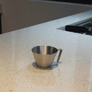 Taza Medidora de Espresso de Acero Inoxidable de 100 ml, Taza de Espresso de Metal con Asa, Escala y Boquilla - Product Image 6