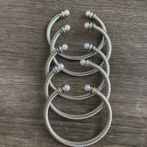 Braccialetto con filo a vite in <span class=keywords><strong>acciaio</strong></span> inossidabile personalizzato <span class=keywords><strong>rosa</strong></span> verde, gioiello da donna, tre strati, braccialetti con strascico aperto - Product Image 2