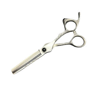 กรรไกรตัดผม Dmx ขนาด 60 นิ้ว ทำจากเหล็กกล้าไร้สนิม 440C กรรไกรซอยผมสำหรับคนถนัดขวา ชุดอุปกรณ์เสริมสวย - Product Image 2