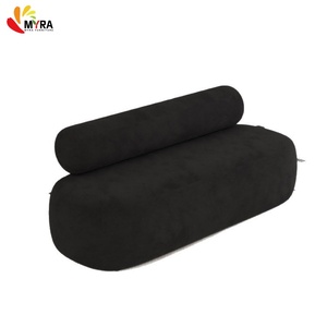 Salon, petit appartement, logement locatif, maison d'hôtes, magasin de vêtements, espace détente, petit canapé - Product Image 1