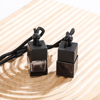 Bouteilles de diffuseur de voiture en verre de couleur noire vide bouteille de parfum suspendue avec joint de bouchon à vis pour emballage cosmétique
