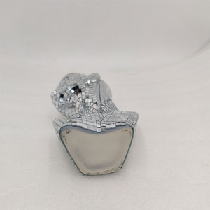 Decorazione per la casa arte ornamento astratto volto umano in ceramica vaso da discoteca fiori vetro specchio polresina o ceramica. - Product Image 2