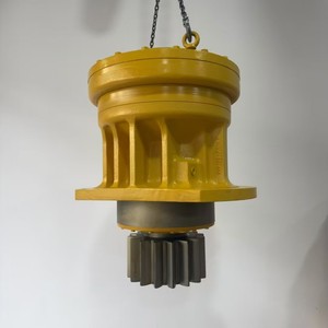 Utilice piezas de excavadora de alta calidad, caja de cambios oscilante de con dispositivo oscilante 21T-26-00300 - Product Image 1
