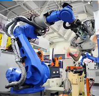 Robot Industri YASKAWA GP180 Berkinerja Tinggi dengan Gripper Robot yang Dapat Disesuaikan untuk Membantu Penanganan CNC Pabrik, Pemuatan, dan Pembongkaran
