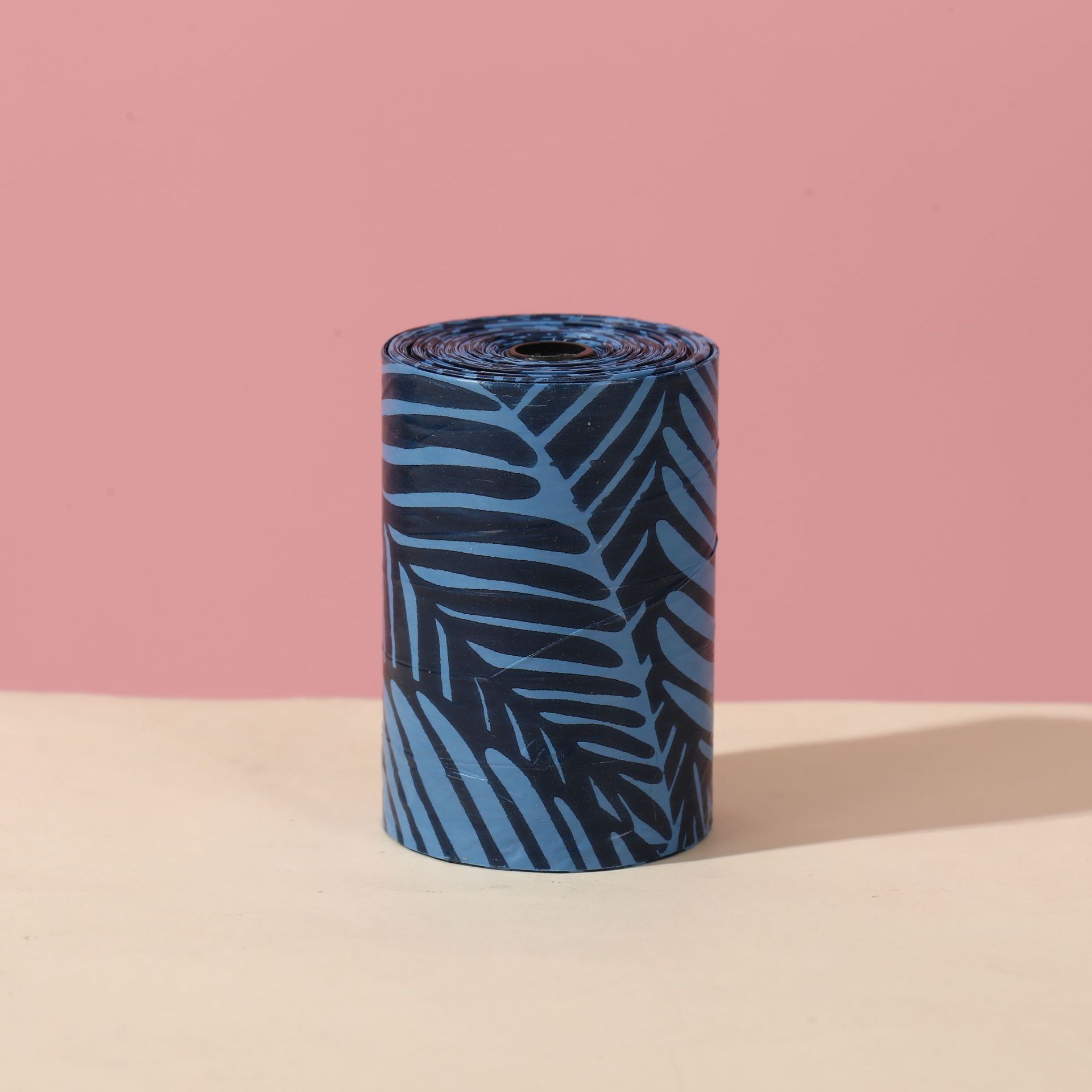 Black and blue leaf pattern [2.0 silk, 20 drawstrings]