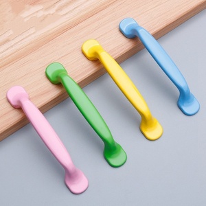 Modern minimalist aluminum alloy colored <b>pull</b> <b>handle</b> for cabinets drawers wardrobes furniture hardware <b>door</b> <b>handle</b> - Product Image 1