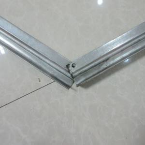 Traliccio aperto a forma di V con foro a forma di V in metallo perforato a forma di V per sistema di telaio di supporto a vite - Product Image 3