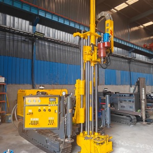 Giàn Khoan mỏ thủy lực mang bánh xích di động chạy bằng DIESEL thân thiện với môi trường bảo hành 1 năm bảo trì thấp cho độ sâu 1000m - Product Image 6