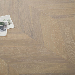 Asian Anti-slip CE <b>Stained</b> Grade AB 14mm 16mm 20mm Multilayer European Oak T&G Chevron Engineered Hardwood Flooring <b>for</b> Home Bar - Product Image 1