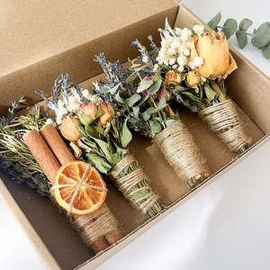 Kit Ecológico Anti-Olores de Salvia y Lavanda con Ramilletes de Flores, Incienso, Romero, Canela y Rodajas de Naranja para Limpieza del Hogar - Product Image 3