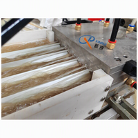 Machine d'extrusion bivis en PVC avec moteur pour la production de profilés d'angle et de cornières murales