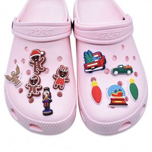 Adornos Personalizados de PVC para Zapatos con Temática Americana para Hombres y Mujeres - Decoración Encantadora para Vacaciones, Regalo de Cumpleaños - Product Image 2