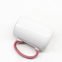 Mug en céramique à sublimation bicolore de 16 oz, couleur unie à l'intérieur et sur la poignée, impression de logo personnalisé, grand mug à café ou à thé pour cadeau promotionnel