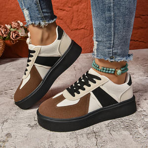 Xuanhui <span class=keywords><strong>2025</strong></span> chaussures femmes baskets nouveau <span class=keywords><strong>Design</strong></span> rétro à lacets grosses chaussures pour dames - Product Image 4