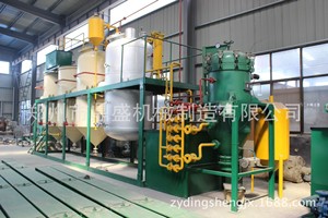 Machine de raffinage d'huiles comestibles entièrement automatique de 5 tonnes/jour pour huiles d'arachide, de soja, de tournesol et de sésame, haute productivité - Product Image 4