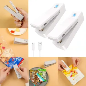 Mini-scelleuse USB rechargeable pour sacs de conservation, clip de scellage, autocollant de scellage pour aliments, collations, gadgets de cuisine - Product Image 4