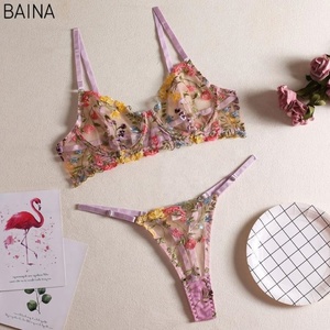 Set Lingerie bordir bunga seksi Bra dan celana Thong - Product Image 4