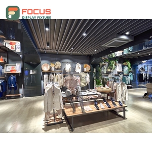 Diseño de Sistema de Exhibición de Madera Personalizado para Tiendas Minoristas, Diseño de Tienda de Ropa en Cadena - Product Image 4
