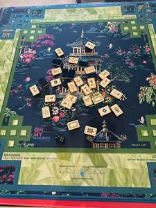 En Stock, Venta al por Mayor, Juego de Mahjong Americano Blue Sunday de 4 Capas, 160 Piezas de Acrílico Premium, con Dados Gratis y Bolsa Portátil - Product Image 4