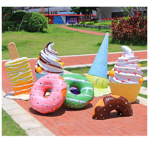 Esculturas de Fibra de Vidrio Grandes, Ecológicas y Hechas a Mano para Exhibición en Tiendas, Decoración de Dulces, Piruletas y Helados - Product Image 5