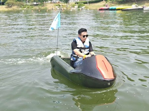 Kart électrique miniature personnalisé en PE, idéal pour les sports nautiques et les loisirs, pour usage domestique et résidentiel - Product Image 2