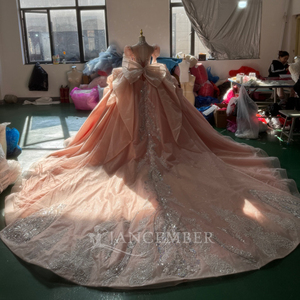 Impresionante Vestido de Quinceañera Moderno con Cuello Alto, Perlas, Lazo Imperio, Cola de Capilla, Encaje, Flores de Cristal, para XS248 - Product Image 5