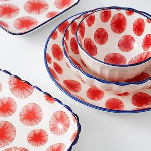 Juego de vajilla de cerámica con patrón radial rojo vibrante-Embellecedor azul versátil para el hogar Comedor Ensalada Servir Postre Sosteniendo y Cocina - Product Image 3