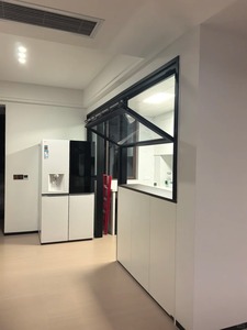 Finestre a Battente in Alluminio Personalizzate per Uso Residenziale, Regolabili Esternamente, di Alta Qualità, con Doppio Vetro - Product Image 4