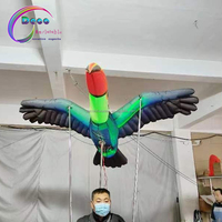 Costume de marche gonflable d'oiseau de défilé Costume gonflable de toucan avec la lumière menée