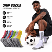 Chaussettes de basketball antidérapantes OEM 8 couleurs personnalisées pour l'entraînement sportif, motif automne, écologiques et respirantes pour jeunes
