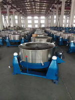 Unité de blanchisserie haute capacité de 30kg Extracteur à faible bruit en acier inoxydable Centrifugeuse à trois supports