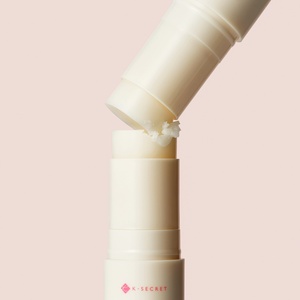 [K-SECRET] Seoul 1988 Collagen Multi Balm Collagen Complex 7+Plum Glow Stick pour un effet anti-rides instantané, hydratation portable 10g - Product Image 2