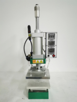 NOVA Chegada Máquina De Gravação De Couro Automático para cima e para baixo Fever Stamping Machine Box Bump Logo para Carton Plastic Box Cover
