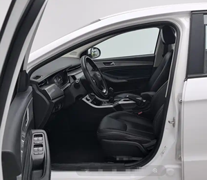 Chery <span class=keywords><strong>Ares</strong></span> 5 Pro 1.5 Édition Jeunesse 2023 avec transmission manuelle. Voiture d'occasion 5 places - Product Image 6