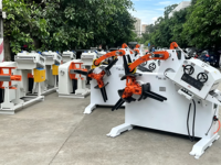 Machine automatique de débobinage et de redressement 2-en-1 haute précision pour lignes de pressage de tôlerie