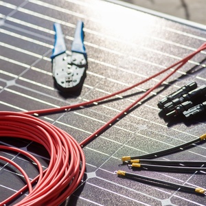 <span class=keywords><strong>Cable</strong></span> de Cobre para Energía Solar Fotovoltaica de <span class=keywords><strong>4</strong></span> <span class=keywords><strong>mm</strong></span>, 6 <span class=keywords><strong>mm</strong></span>, 8 AWG, 10 AWG, 12 AWG, 1500 V CC H1Z2Z2-K para Central Eléctrica - Product Image 2
